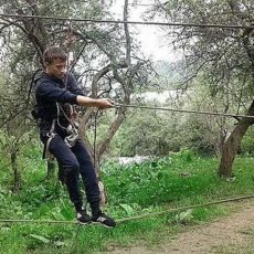 Юные туристы навели порядок в ущелье Бургулюк