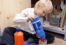 10 малышей в ЮКО отравились бытовой химией В ЮКО возросли случаи отравления бытовой химией среди детей