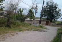 Тротуарные дорожки, лестница, перила и пандус