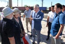 Базар, вокзал и школа… Аким ЮКО побывал в Сайрамском районе