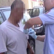 Жителя ЮКО задержали с полутора килограммами марихуаны Житель ЮКО задержан с 1,5 кило марихуаной