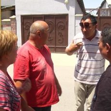 «Лежачие полицейские» рассорили жителей микрорайона в Шымкенте
