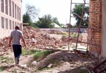 Строительство школы № 34 в Шымкенте остановлено: компания-подрядчик покинула объект