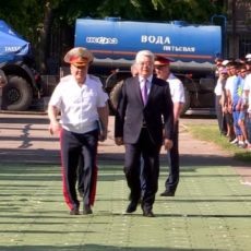 Свой профессиональный праздник полицейские ЮКО провели с руководством и семьями