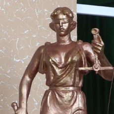 Впервые в судебной практике Шымкента осужденного лишили государственных наград