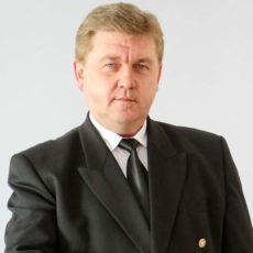 Руководитель летной службы авиакомпании SCAT освобожден в зале суда