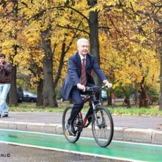 Сергей Собянин на велосипеде