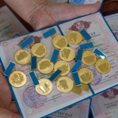 Обладателей «Алтын белгі» зачислили не по выбранным ими специальностям