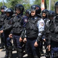 Появились ориентировки на предполагаемых преступников