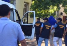 В Шымкенте определены санкции в отношении оскандалившихся полицейских РЭО