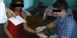 У двух шымкентских женщин изъяли крупную партию героина Две жительницы Шымкента задержаны при продаже героиня