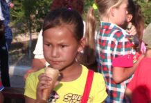 Шымкентский фонд «Кайырлы Бастау» протянул «Руку помощи» детям