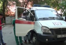 В Шымкенте второй раз за сутки спасают мужчину от суицида Скорая помощь