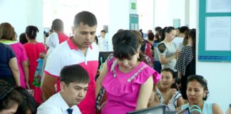 Шымкентцы не могут подать документы на жилье