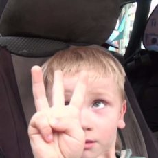 В Шымкенте нашлись родители трехлетнего малыша