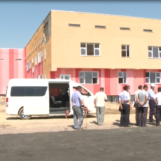 В Сарыагашском районе комиссия выявила ряд недостатков при строительстве новой школы