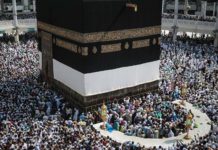 Неплатежеспособных казахстанцев призвали не брать кредиты для совершения хаджа