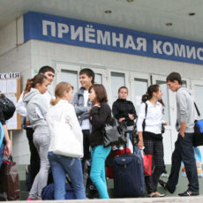 Студентам вузов и учащимся колледжей в ЮКО нужно 28 новых общежитий