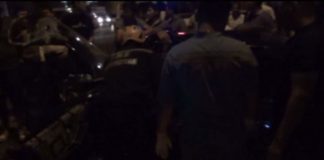 В Шымкенте в результате ДТП водитель оказался зажатым в салоне авто