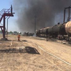 Пожар на нефтехранилище в Шымкенте