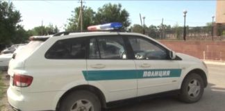«Экстренный вызов»: происшествия в Шымкенте и ЮКО от 23 августа 2016 года Полицейский автомобиль