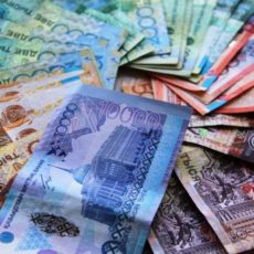 За пару часов казахстанцы подали заявки на вывод 30 млрд тенге из ЕНПФ