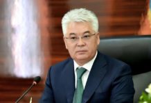 Аким ЮКО Бейбут Атамкулов отчитался перед депутатами