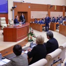 Нурсултан Назарбаев: «Бесплатный сыр только в мышеловке»