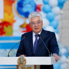 Аким ЮКО: «Каждому первокласснику предлагаю посадить свое именное дерево»