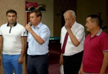 Госслужащие Шымкента решили показать свое мастерство… в бильярде