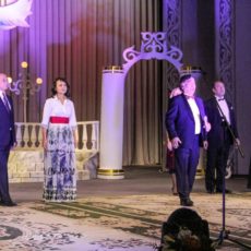 Гран-при Казахской романсиады-2016 в Шымкенте получил конкурсант из Узбекистана