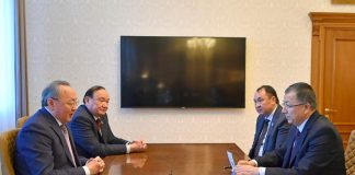 У южноказахстанцев есть возможность обсудить проблемные вопросы с Сенаторами РК