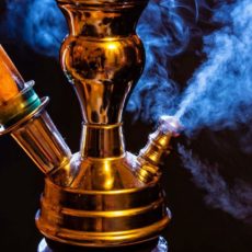 На казахстанско-китайской границе пресечен провоз крупной партии кальянов