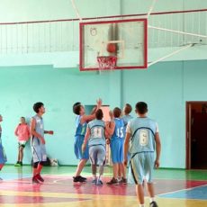 Южане стали победителями школьной лиги по баскетболу