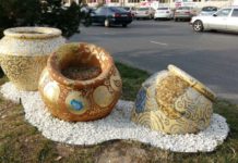 В Шымкенте отреставрировали малые архитектурные формы