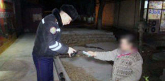 Полицейские задержали гражданку Узбекистана с просроченными документами