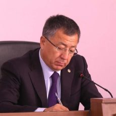 Аким ЮКО Жансеит Туймебаев: Мы погрязли в бытовых отходах