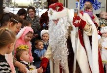 В Шымкенте дети-сироты получили к Новому году по 42 тысячи тенге