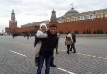 История о бабушке с внуком на Красной площади оказалась фейком