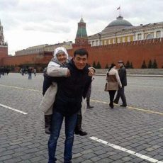 История о бабушке с внуком на Красной площади оказалась фейком