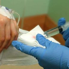 Токсикологи Шымкента спасли женщину и троих детей, отравившихся угарным газом