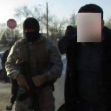 В Шымкенте во время операции УБОП задержаны четверо вымогателей