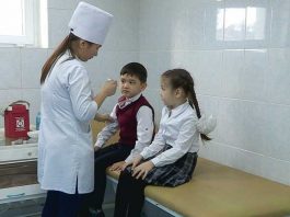Школьные медпункты ЮКО передадут управлению здравоохранения