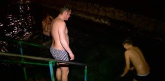 Шымкентские спасатели начали подготовку к крещенским купаниям Сотни южноказахстанцев решились окунуться в Крещенские купели