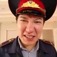 Ролик об обязательной регистрации по месту жительства сняли вайнеры