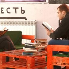 Читать книги дорого, но полезно