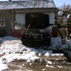 В Шымкенте автомашины горят не только знойным летом, но и зимой В Шымкенте автомашины горят не только знойным летом, но и зимой