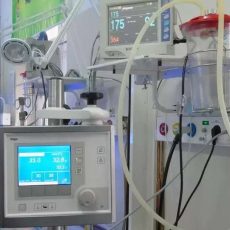 Брошенной на улице в Шымкенте новорожденной девочке медики дали имя Оборудование для новорожденных,