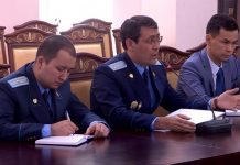 Прокуроры ЮКО: оплата счетов — гарантия выезда за рубеж