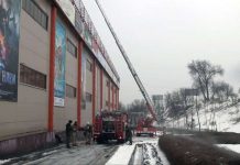 Спасатели ЮКО ликвидировали «чрезвычайную ситуацию» в «Фиркан сити» Учения по пожарной безопасности